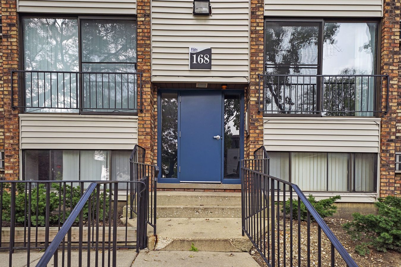 The Flats at Gladstone Apartments Glendale Heights, IL