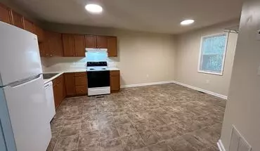 4 of 14 1804/1806 Cedar Shoals Dr Apartment for rent in Athens, GA