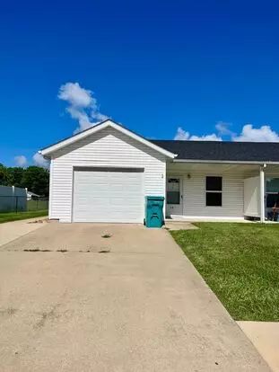 All Inclusive Duplex | 3 Bed | 2 Bath Apartment for rent in Sullivan, MO