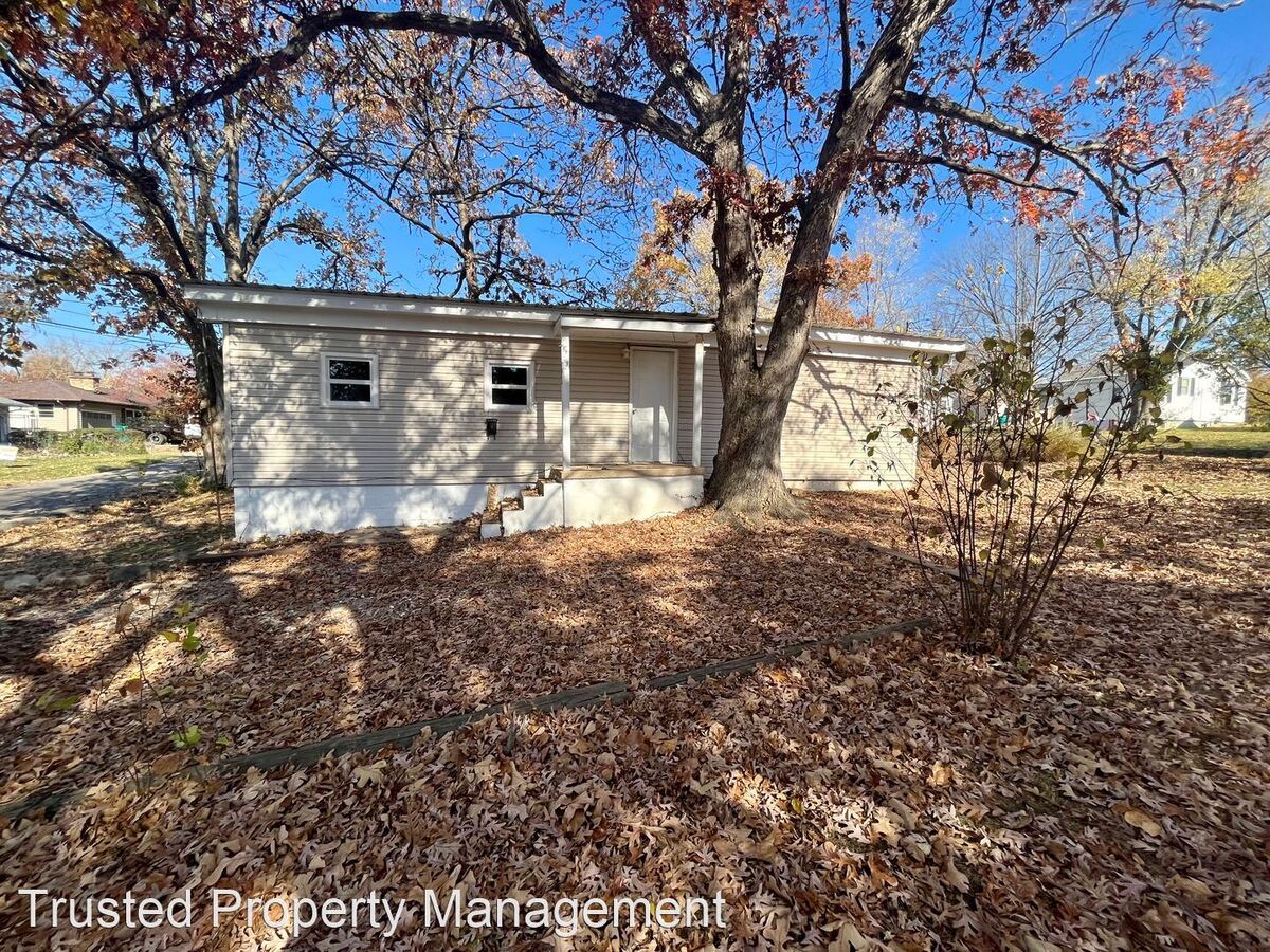 208 Ozark Dr Sullivan, MO House for Rent Rentable