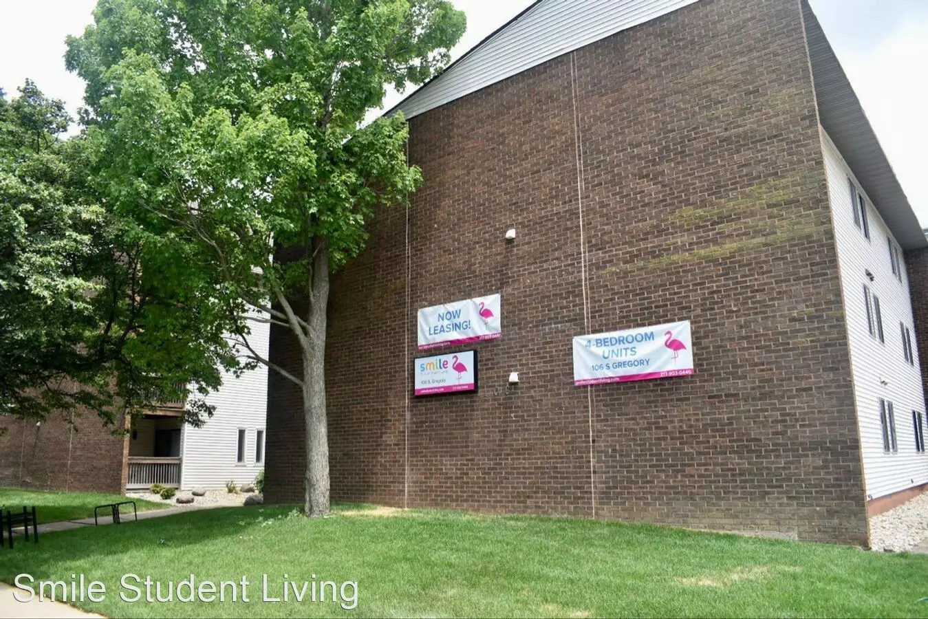 106 S Gregory Apartment for rent in Urbana, IL