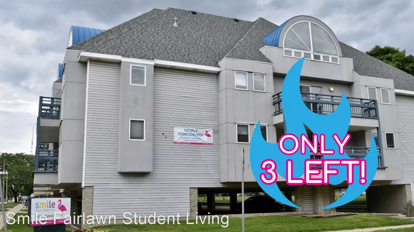 202 E Chalmers Apartment for rent in Champaign, IL