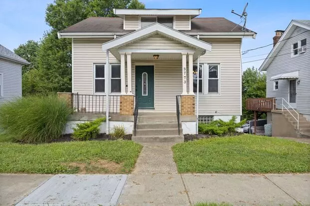 Bridgetown - Charming 3 Bed 2 Bath W 1 Car Apartment for rent in Cincinnati, OH