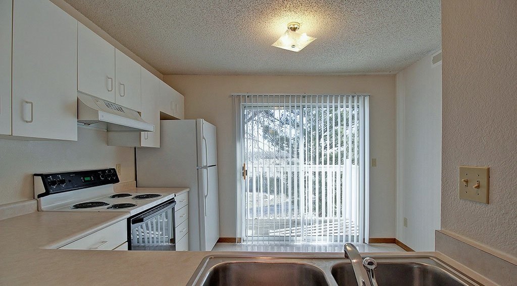 Prairie Village Residences Apartments Hutchinson, KS