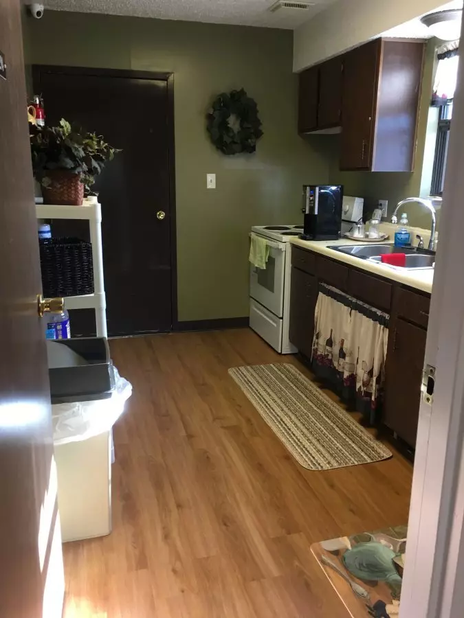 Sullivan Hall - Senior 62+ Section 8 Community Apartment for rent in Slater, MO