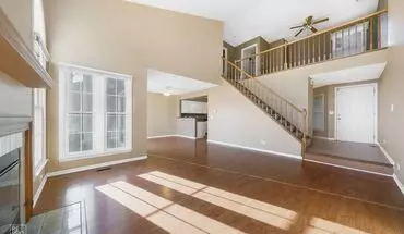 3 of 12 Elgin Two Bedroom With Loft And Two Car Garage House for rent in Elgin, IL