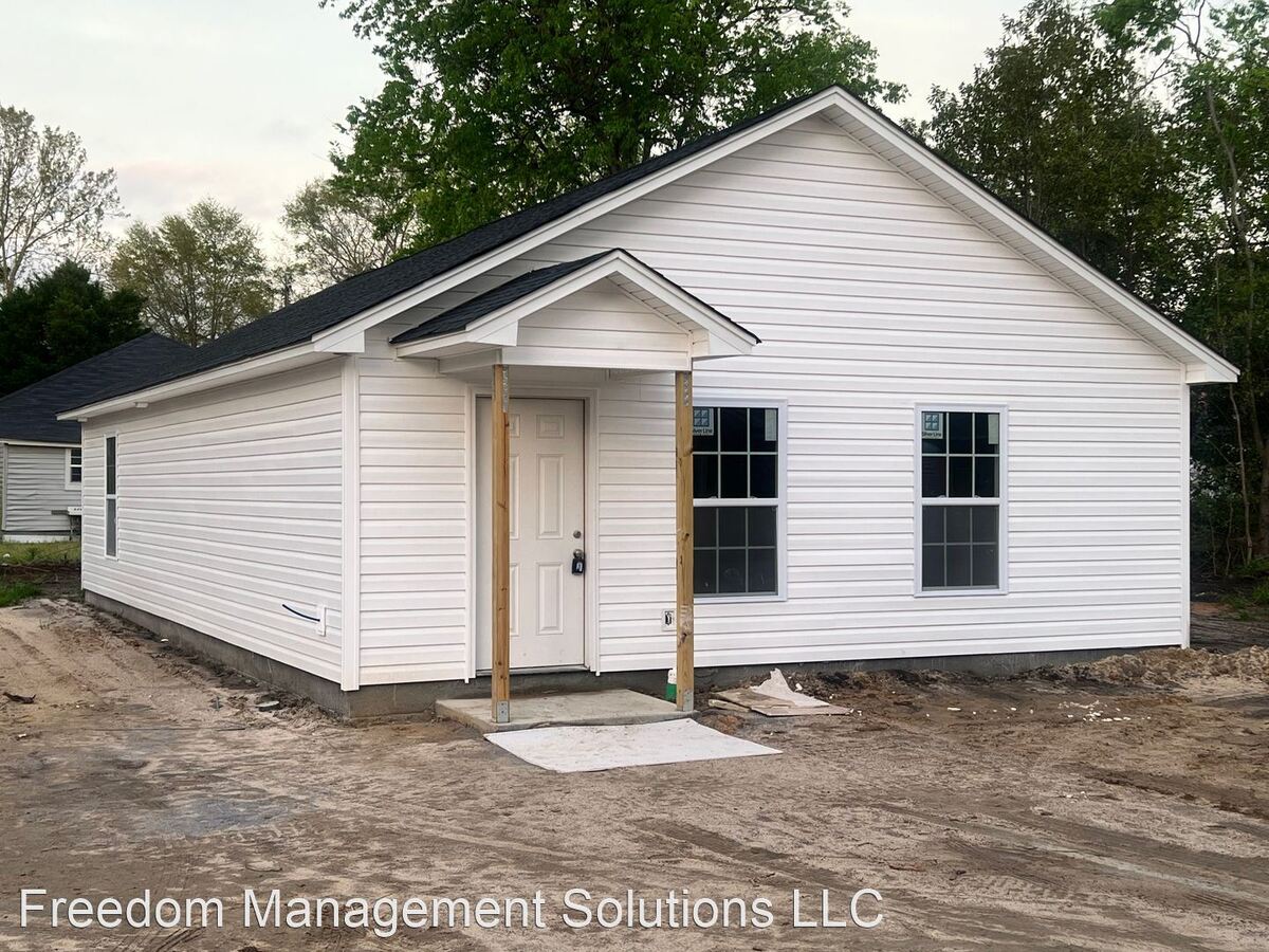 407 Edwards Ave Darlington, SC House for Rent Rentable