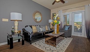 5 of 42 Vantage At Murfreesboro Apartment for rent in Murfreesboro, TN