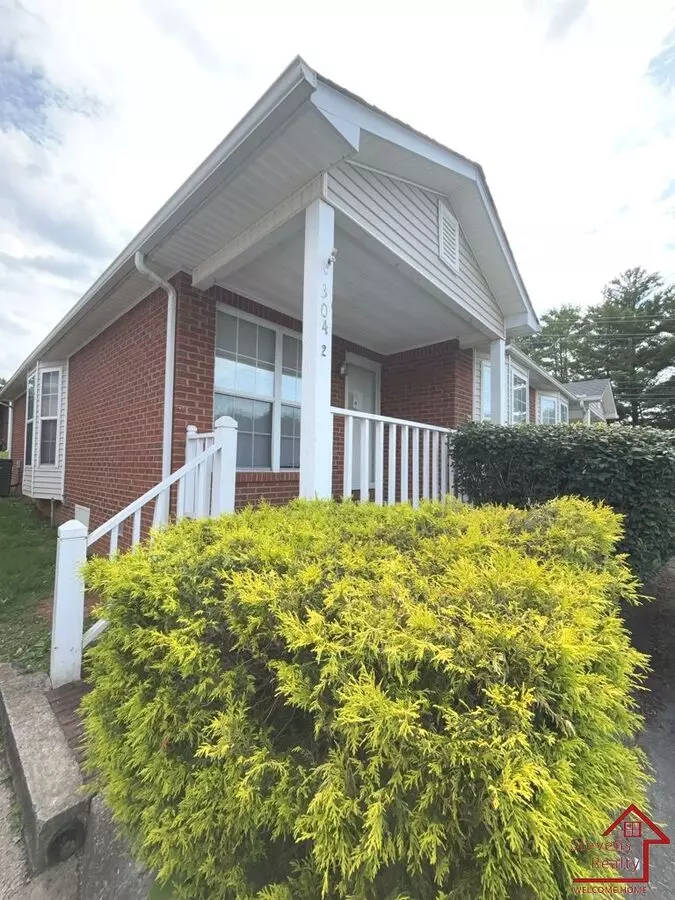 304 Oriole Dr Apt 2 Apartment for rent in Mcminnville, TN