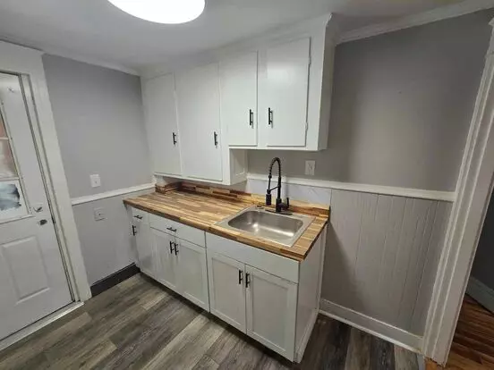 58 Winthrop Apartment for rent in Augusta, ME