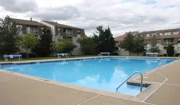 5 of 24 Durham Woods Apartment for rent in Edison, NJ