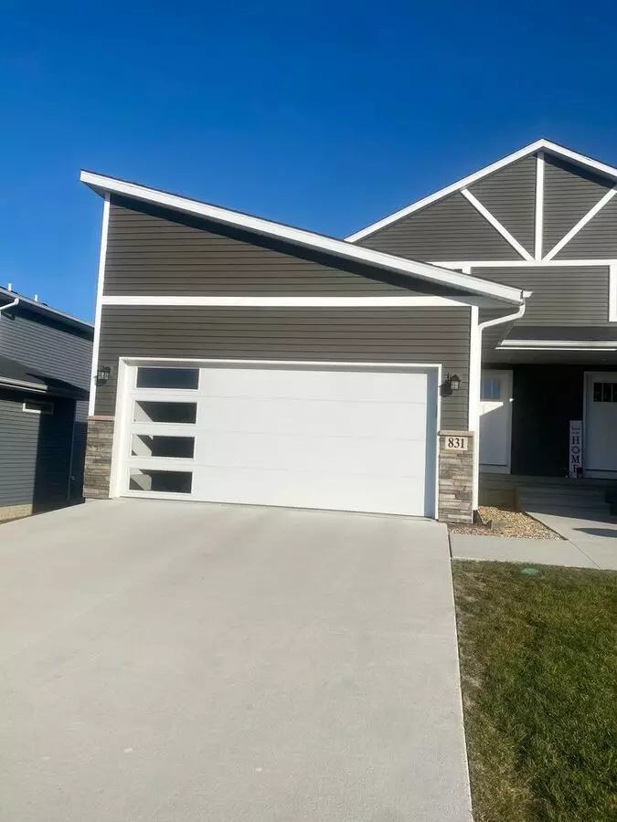 3 Bedroom 2.5 Bathroom Condo For Rent! Apartment for rent in Waterloo, IA