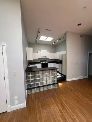 628 Sycamore St Apartment for rent in Waterloo, IA