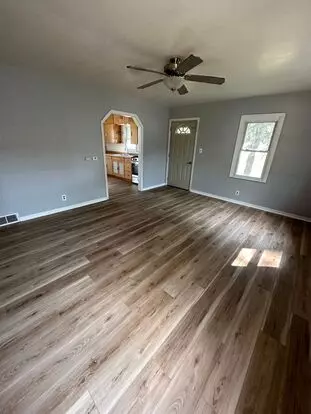 Updated 2 Bedroom Home! Apartment for rent in Gilbertville, IA