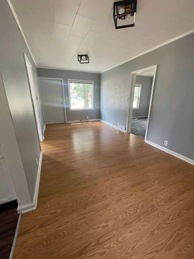2 Bedroom 1 Bath Home House for rent in Waterloo, IA