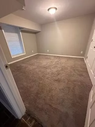 506 N Race St Apartment for rent in Glasgow, KY