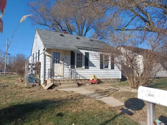 Home In Muncie! Apartment for rent in Muncie, IN