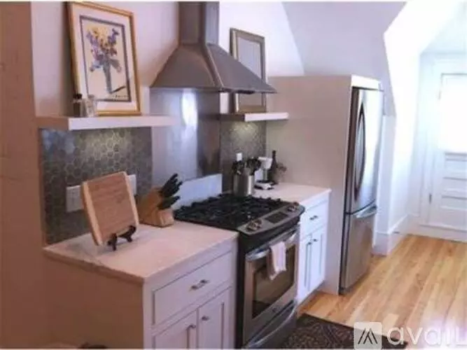 82 Rutledge Ave Unit Apt Apartment for rent in Charleston, SC