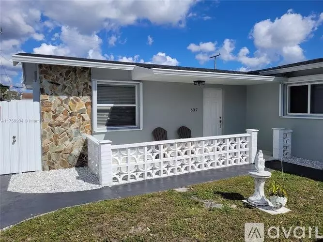635 W 31st St House for rent in Hialeah, FL