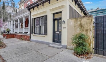 108 E Harris St Apartment for rent in Savannah, GA