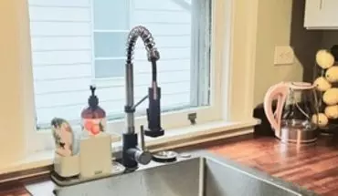 3 of 29 Morris St Unit 2nd Apartment for rent in Albany, NY