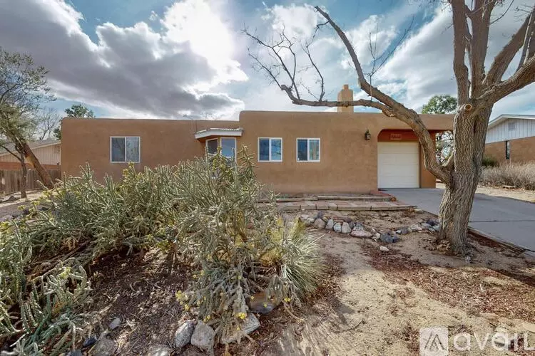 9913 La Paz Dr House for rent in Albuquerque, NM