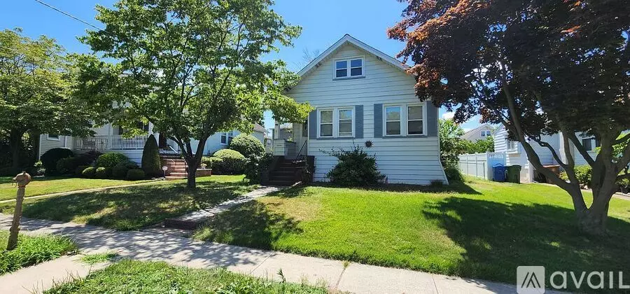7 Chatham Pl House for rent in Linden, NJ