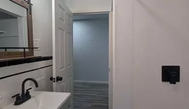 4 of 12 1005 Stanbridge St Unit 2 Apartment for rent in Norristown, PA