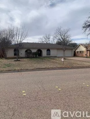 1526 Glenwood Dr Apartment for rent in Abilene, TX