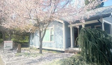 625 Holly St Apartment for rent in Ashland, OR