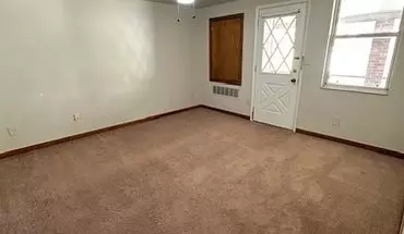 5 of 7 2110 Murray Ave Unit B Apartment for rent in Pittsburgh, PA
