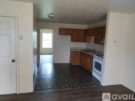 1507 N Commercial Ave Unit 10 Apartment for rent in St Clair, MO