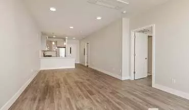 2 of 17 Harbor Ave Unit 301 SW Apartment for rent in Seattle, WA