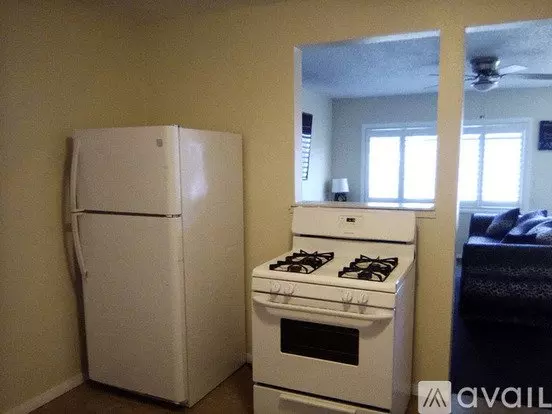 11729 Parmelee Ave Unit 4 Apartment for rent in Los Angeles, CA