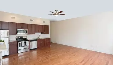 3 of 12 703 Walnut St Unit 3F Apartment for rent in Philadelphia, PA
