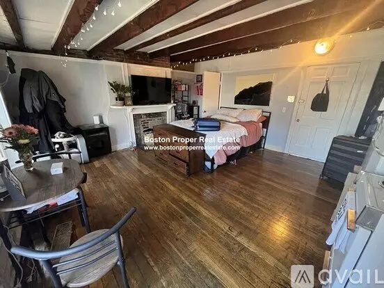 90 Myrtle St Unit 8K Apartment for rent in Boston, MA