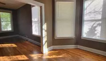 4 of 11 41 South Mc Lean Boulevard, Unit #3 Upstairs Apartment for rent in Memphis, TN