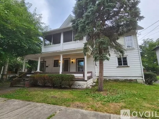 507 Columbia St Apartment for rent in Elmira, NY