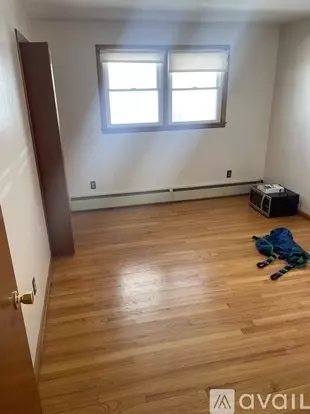 955 Thorme St Apartment for rent in Bridgeport, CT