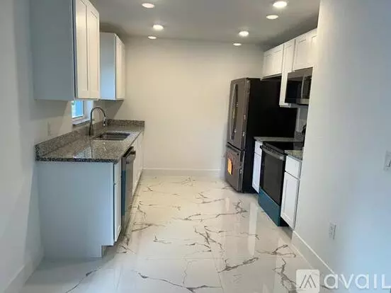 3528 Seminole Ave Apartment for rent in Fort Myers, FL