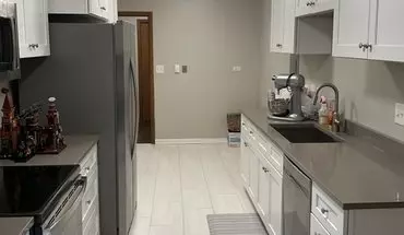 4 of 12 912 Harlem Avenue, Unit 2W Apartment for rent in Glenview, IL