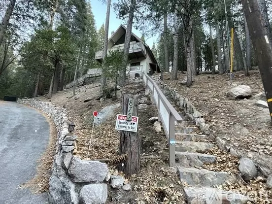 875 Brentwood Dr Apartment for rent in Lake Arrowhead, CA