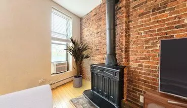 3 of 8 2214 N Clark St Unit Studio Apartment for rent in Chicago, IL