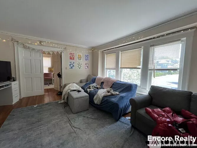 289 Foster St Unit 1 Apartment for rent in Boston, MA