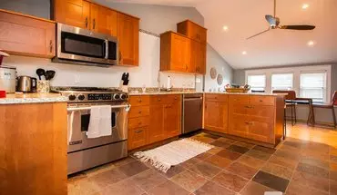 4 of 38 247 Savin Hill Ave Unit 3 Apartment for rent in Boston, MA