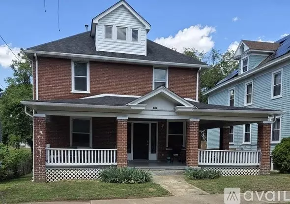 1609 Chapman Ave Unit A SW Apartment for rent in Roanoke, VA
