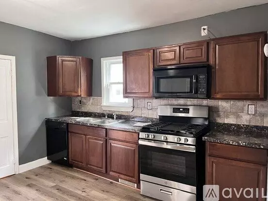 5811 Bridge Ave Unit Down Apartment for rent in Cleveland, OH 5811 Bridge Ave Unit Down Apartment for rent in Cleveland, OH