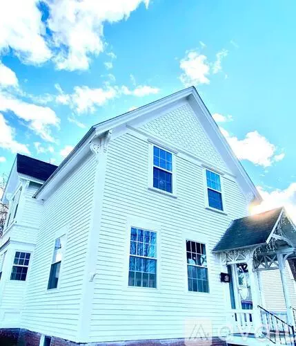 43 West St House for rent in Concord, NH