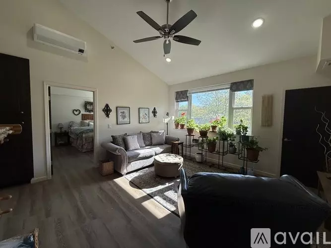 23 Village Cir Unit V Apartment for rent in Ithaca, NY