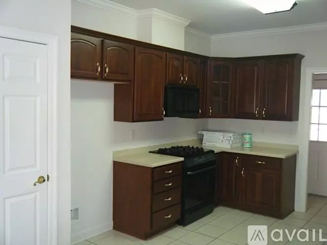 1331 Rain Hollow Cir E House for rent in Collierville, TN